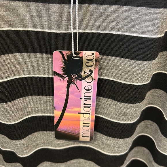 NWT Swim Coverup Heather Black - Picture 5 of 6